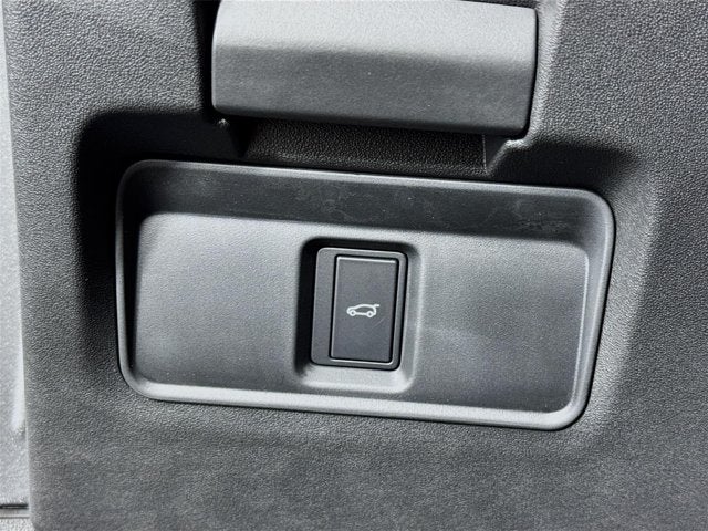 2026 Land Rover Range Rover Evoque S