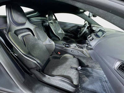 2023 Aston Martin Vantage Base