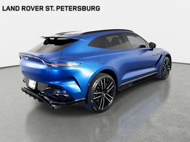 2023 Aston Martin DBX 707