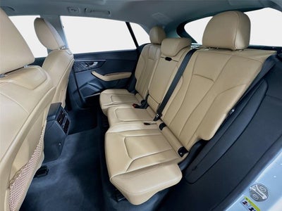 2025 Audi Q8 55 Premium Plus