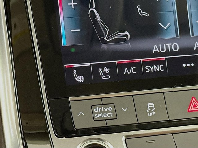 2022 Audi Q8 55 Premium Plus