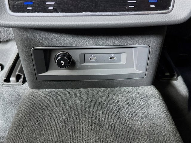 2022 Audi Q8 55 Premium Plus