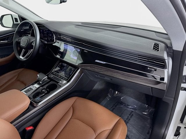 2022 Audi Q8 55 Premium Plus