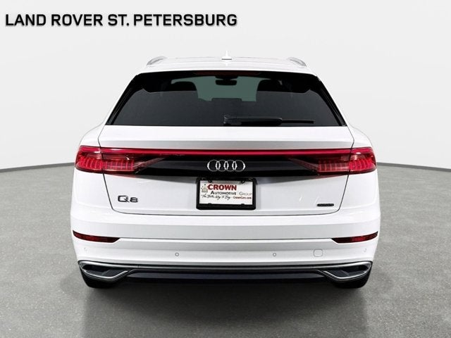 2022 Audi Q8 55 Premium Plus