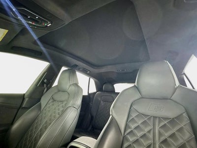 2023 Audi SQ8 Prestige