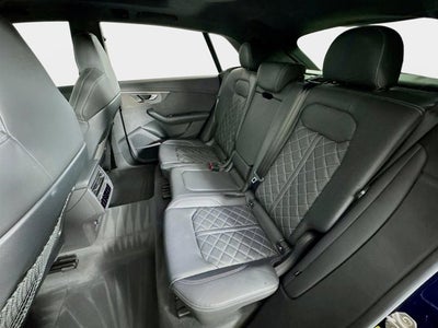 2023 Audi SQ8 Prestige