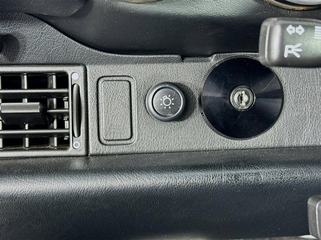 1995 Porsche 911 Carrera Base