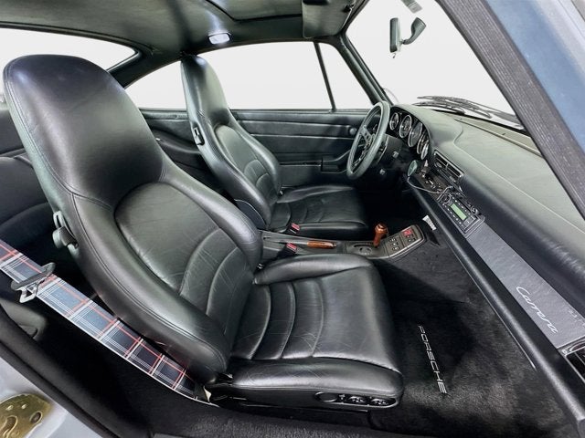 1995 Porsche 911 Carrera Base