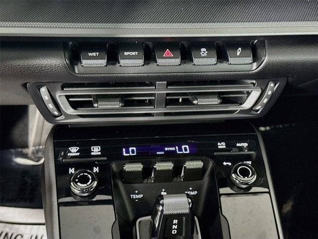 2021 Porsche 911 Carrera