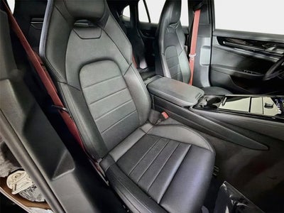 2025 Porsche Panamera Base