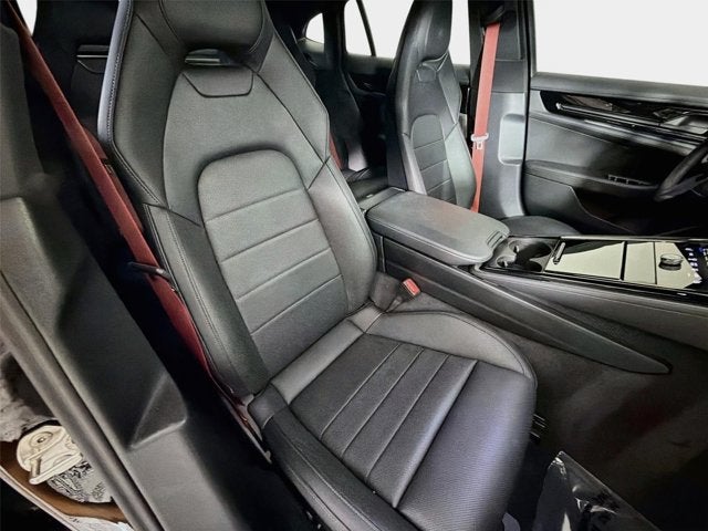 2025 Porsche Panamera Base