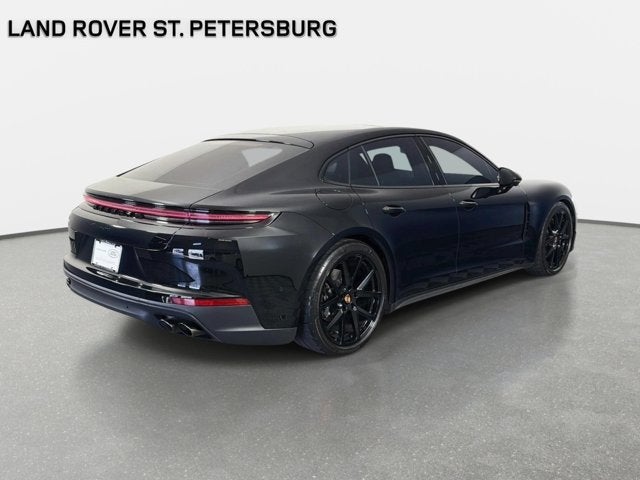 2025 Porsche Panamera Base