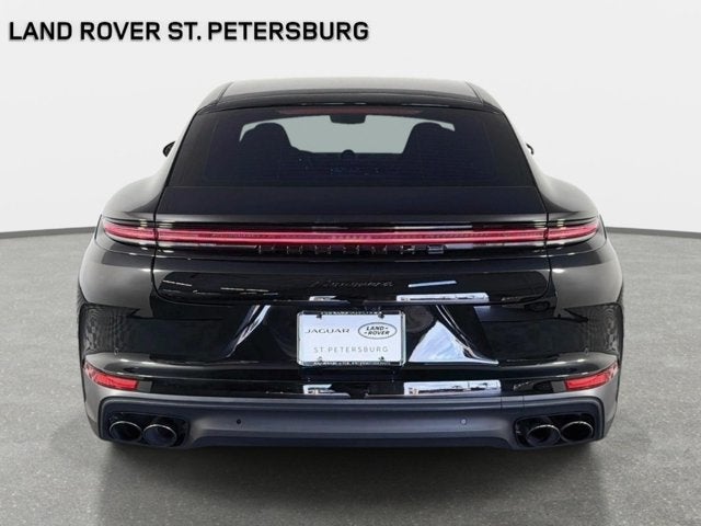 2025 Porsche Panamera Base