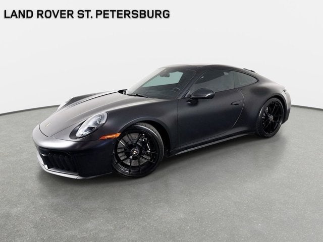 2025 Porsche 911 Carrera 4 GTS