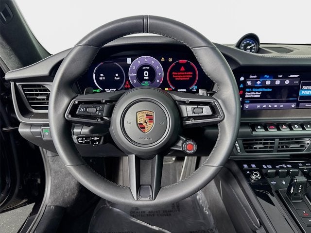 2025 Porsche 911 Carrera 4 GTS