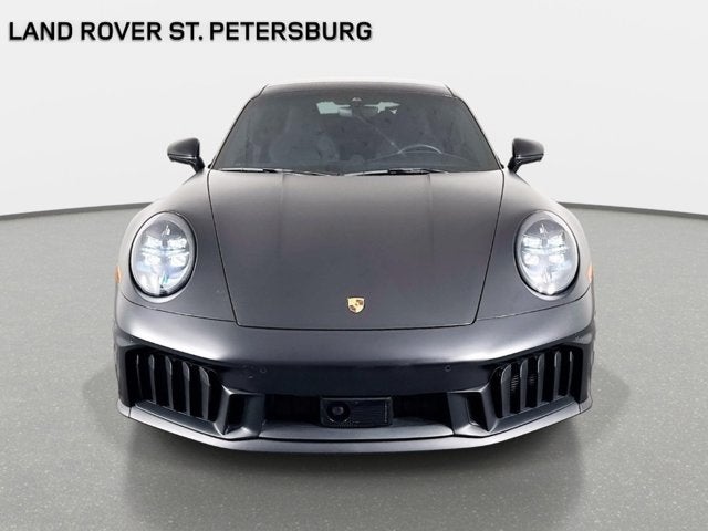 2025 Porsche 911 Carrera 4 GTS