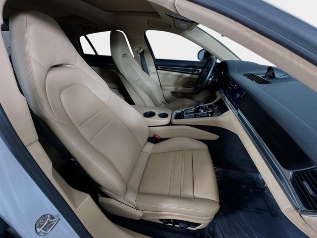 2023 Porsche Panamera 4 Platinum Edition
