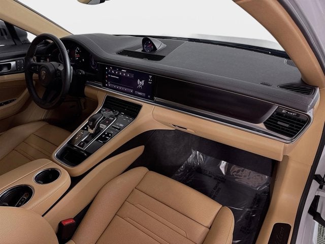 2023 Porsche Panamera 4 Platinum Edition