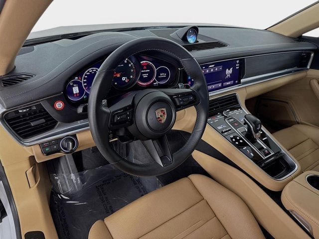 2023 Porsche Panamera 4 Platinum Edition