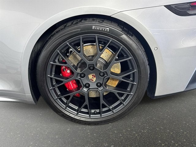 2025 Porsche 911 Targa 4 GTS