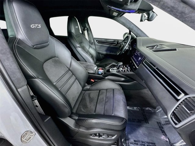 2022 Porsche Cayenne GTS