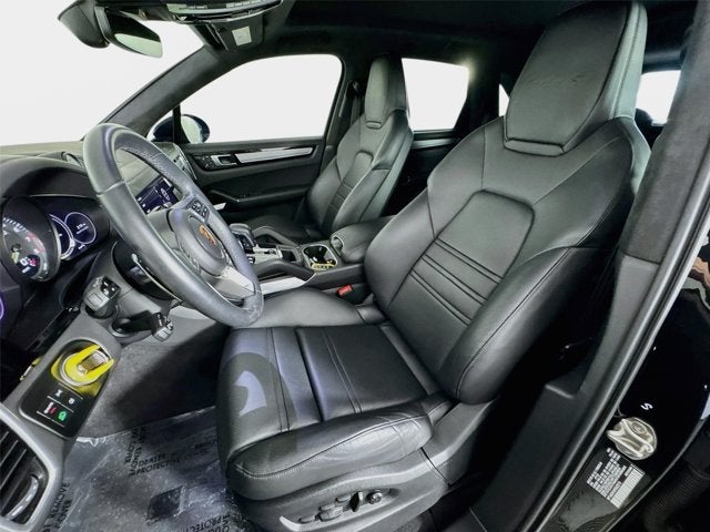2023 Porsche Cayenne E-Hybrid Turbo S
