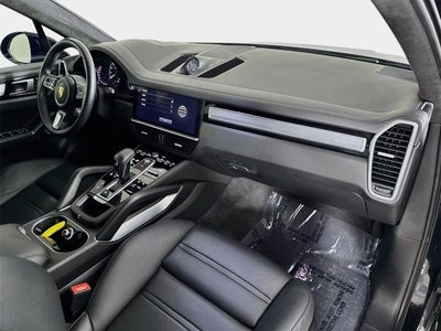 2023 Porsche Cayenne E-Hybrid Turbo S