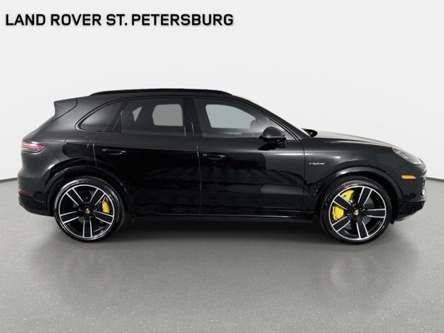 2023 Porsche Cayenne E-Hybrid Turbo S