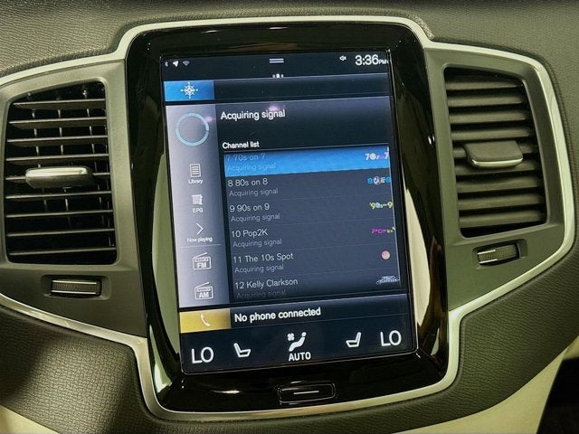 2021 Volvo XC90 T6 Momentum