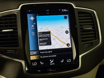 2021 Volvo XC90 T6 Momentum