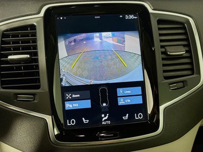 2021 Volvo XC90 T6 Momentum