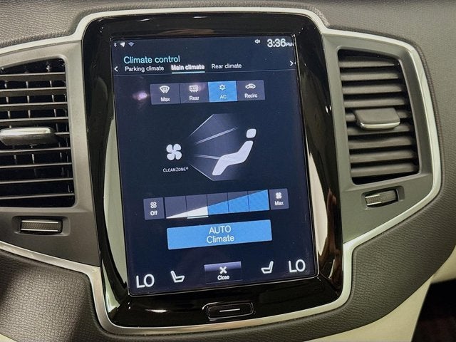 2021 Volvo XC90 T6 Momentum