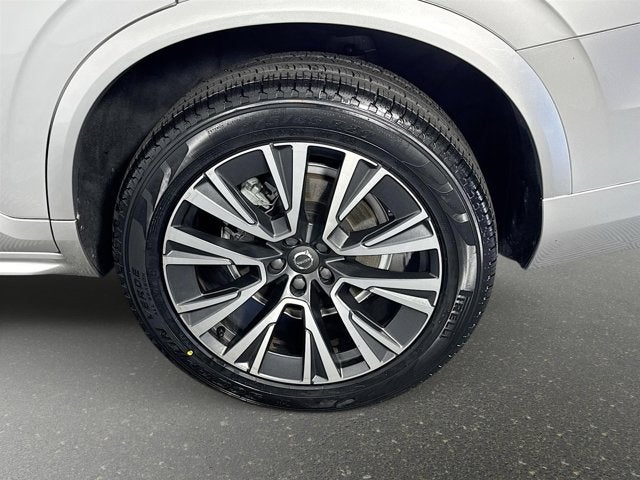 2021 Volvo XC90 T6 Momentum