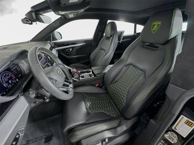 2019 Lamborghini Urus Base