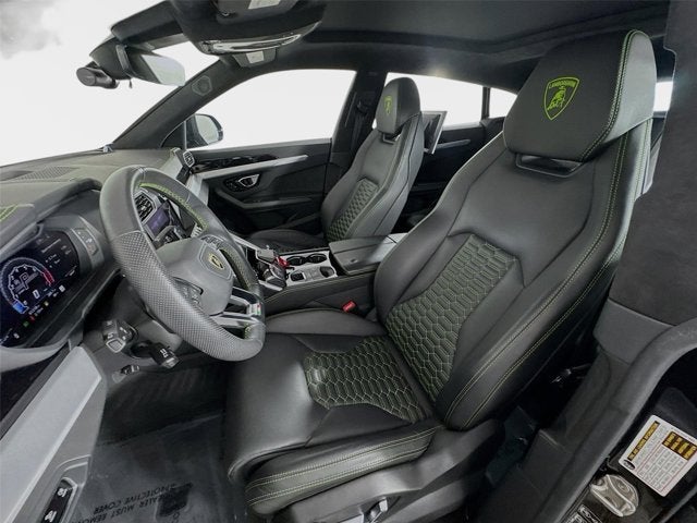 2019 Lamborghini Urus Base