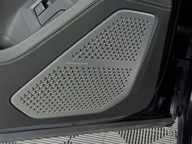 2019 Lamborghini Urus Base
