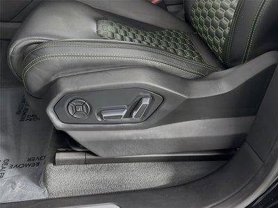 2019 Lamborghini Urus Base
