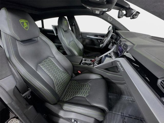 2019 Lamborghini Urus Base