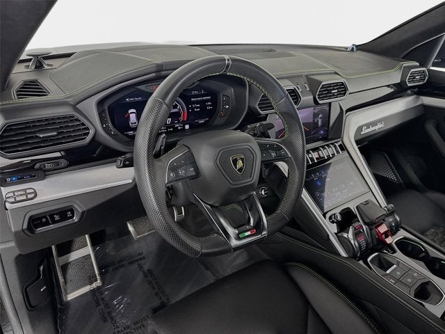 2019 Lamborghini Urus Base