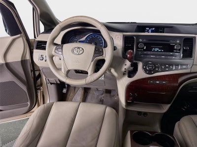 2011 Toyota Sienna XLE