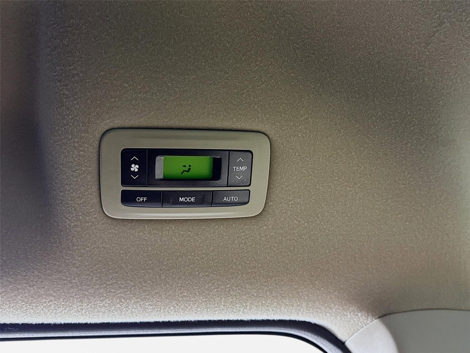2011 Toyota Sienna XLE