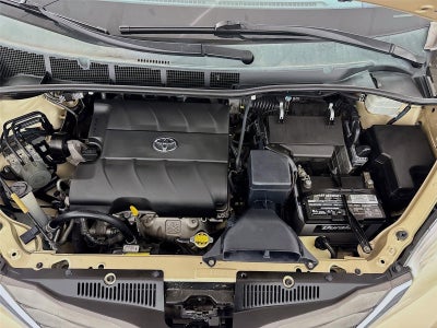 2011 Toyota Sienna XLE
