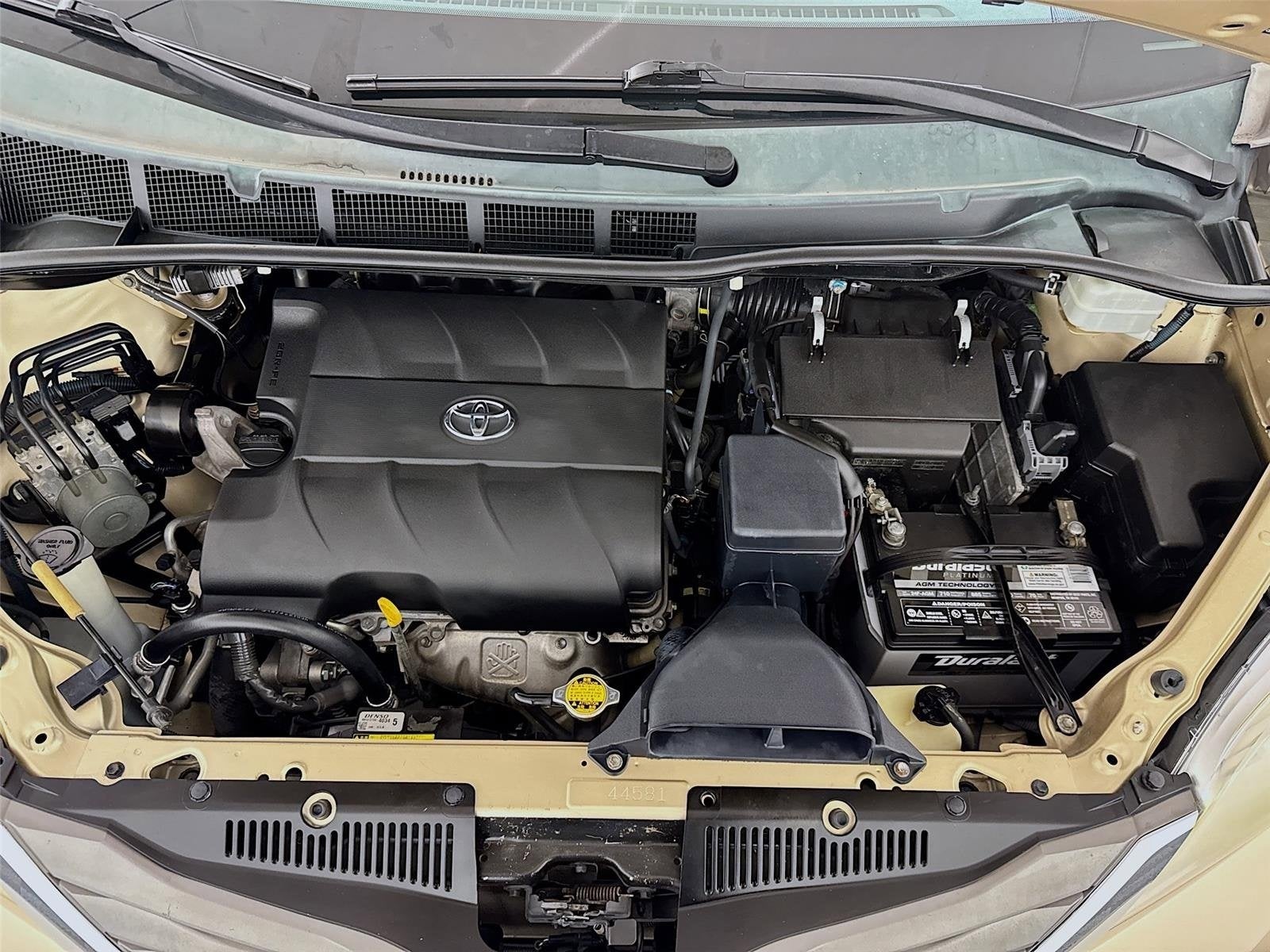 2011 Toyota Sienna XLE