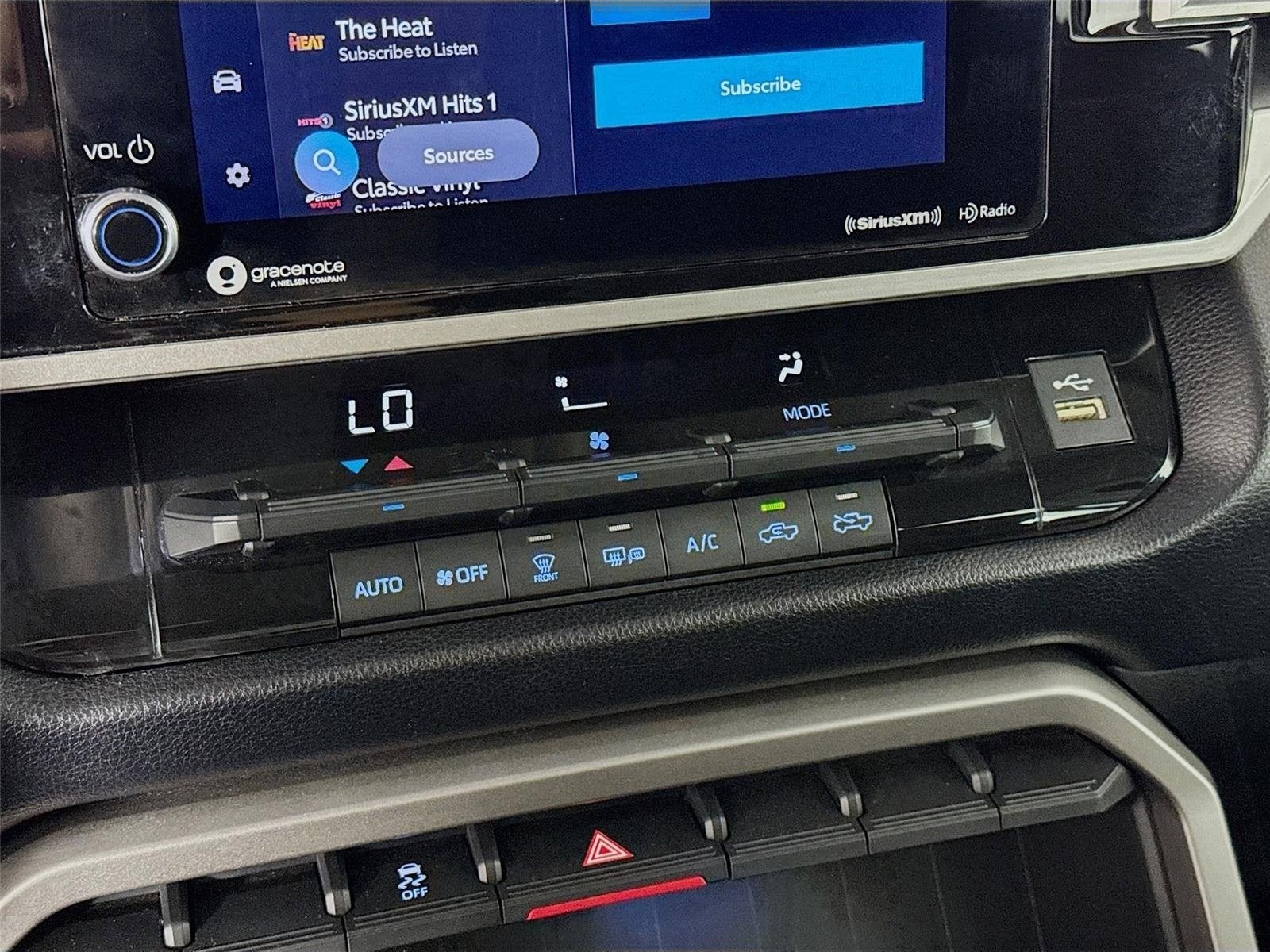 2022 Toyota Tundra 2WD SR5