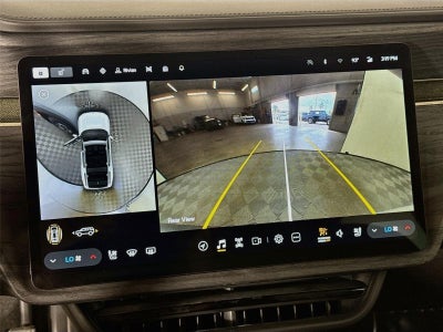 2023 Rivian R1S Adventure