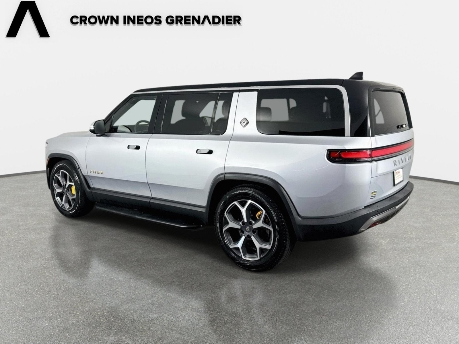2023 Rivian R1S Adventure