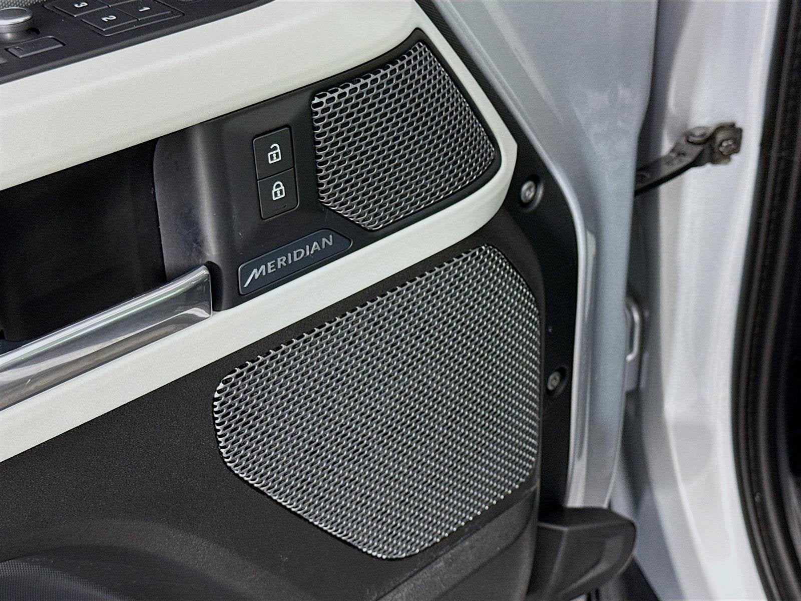 2020 Land Rover Defender First Edition