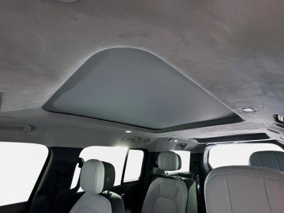 2025 Land Rover Defender V8