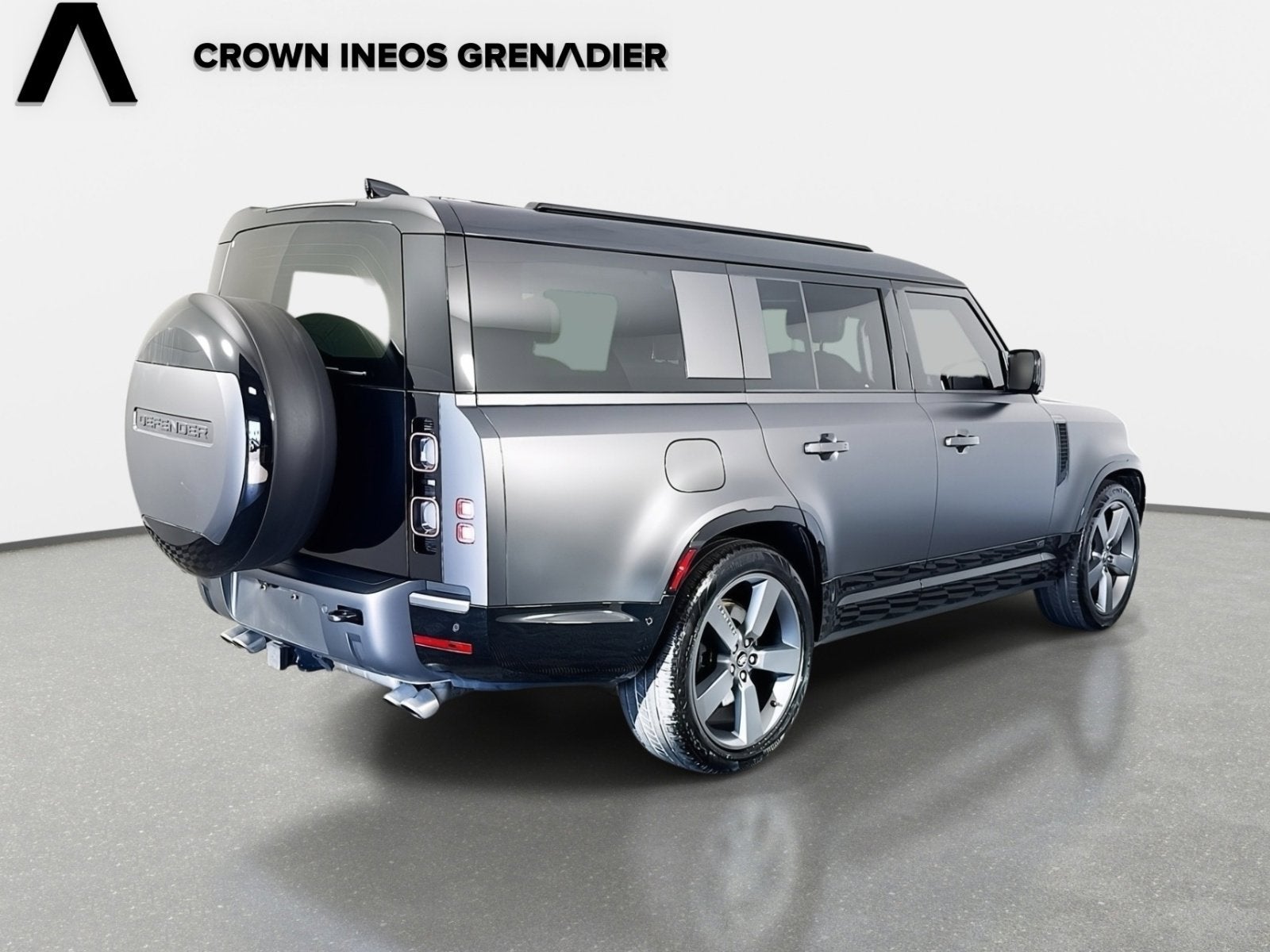 2025 Land Rover Defender V8