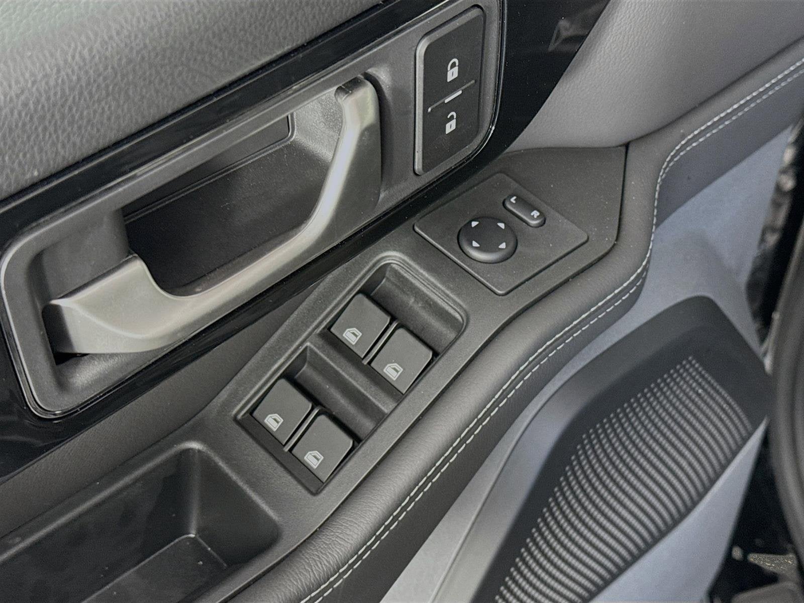 2024 INEOS Grenadier Station Wagon Base